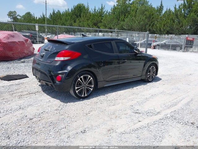 صورة 4 لـ 2017 Hyundai VELOSTER TURBO