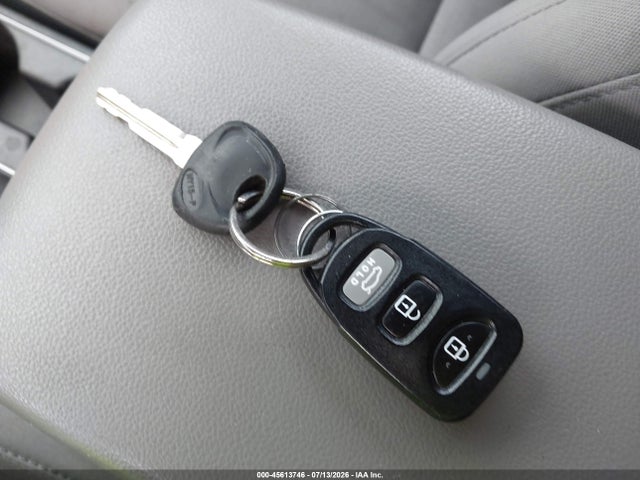 صورة مصغرة 11 لـ 2017 Hyundai ELANTRA SE