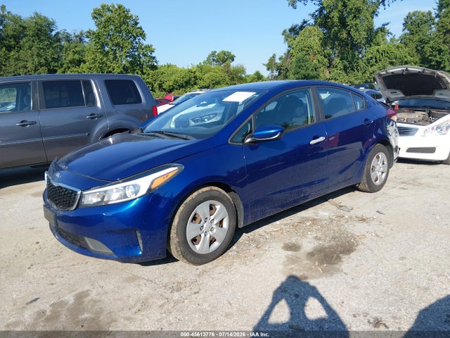 2017 KIA FORTE LX 照片 2