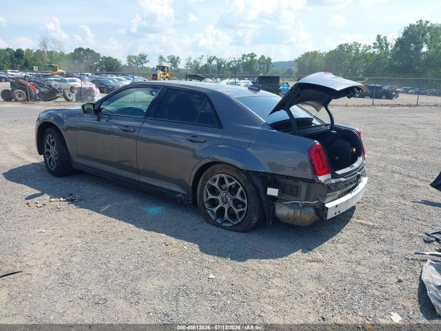 صورة 3 لـ 2016 Chrysler 300 300S