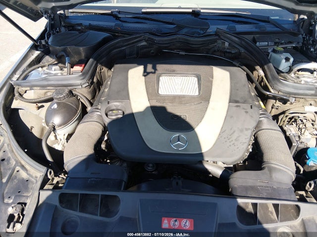 صورة 10 لـ 2011 Mercedes-BENZ E 350