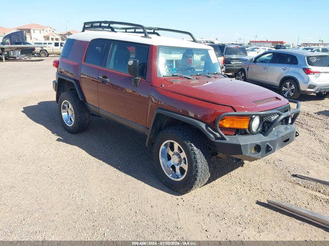 2008 TOYOTA FJ CRUISER 