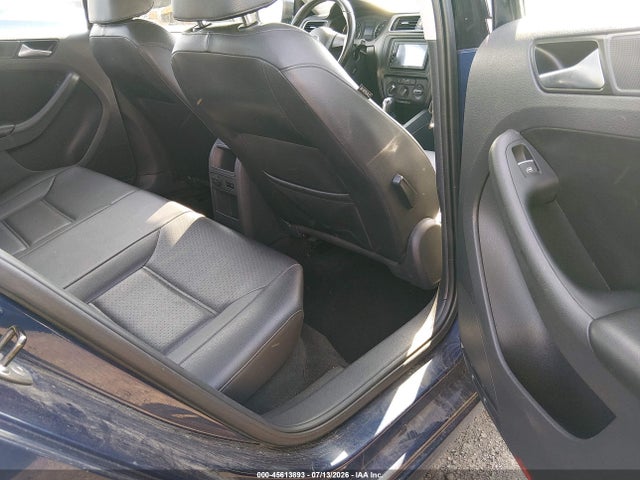 صورة 8 لـ 2014 Volkswagen JETTA 1.8T SE