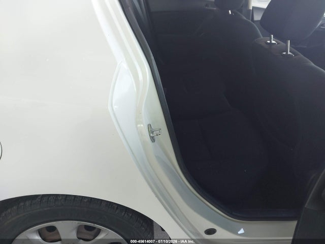 2012 Mazda MAZDA3 I SPORT photo 8