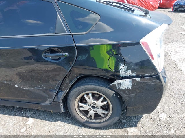 2010 Toyota PRIUS III 照片 6