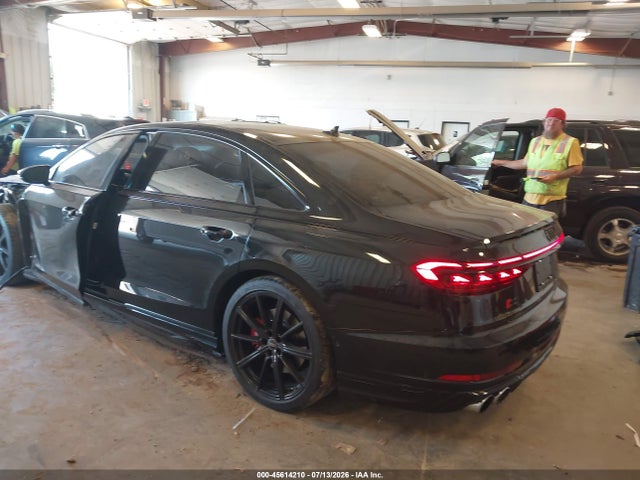 2023 AUDI S8 TFSI QUATTRO TIPTRONIC — фото 3
