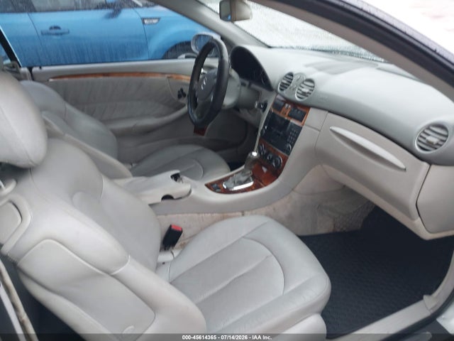 صورة 5 لـ 2005 Mercedes-BENZ CLK