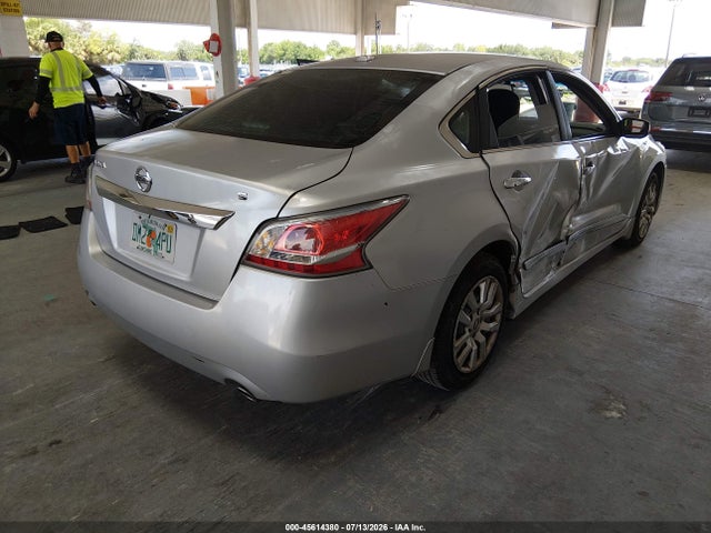 2015 Nissan ALTIMA 2.5 S 照片 4