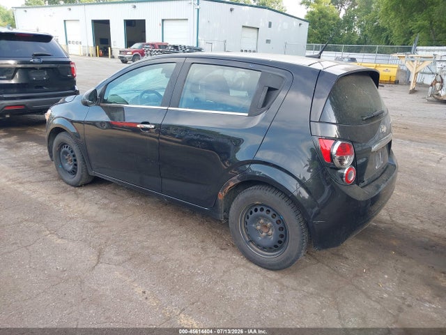 2013 Chevrolet SONIC LTZ AUTO 照片 3