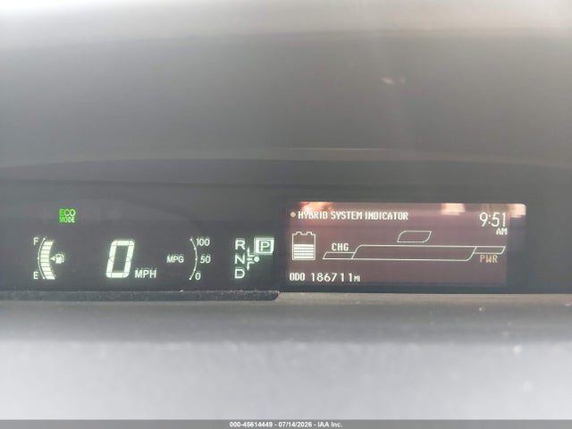 2011 Toyota PRIUS THREE photo 7