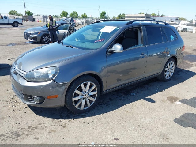 2013 Volkswagen JETTA SPORTWAGEN 2.5L S — фото 2