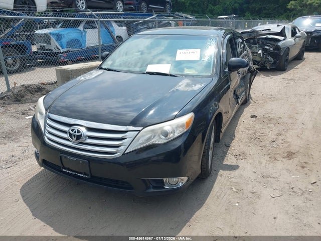 2012 Toyota AVALON LIMITED 照片 2