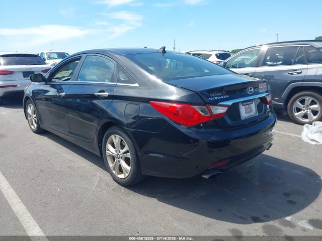 2011 Hyundai SONATA LIMITED 2.0T — фото 3