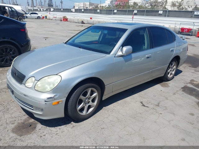 2002 Lexus GS 300 photo 2
