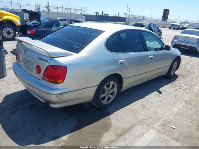 2002 Lexus GS 300 photo 4