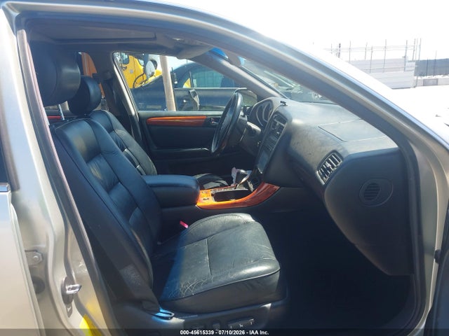 2002 Lexus GS 300 photo 5