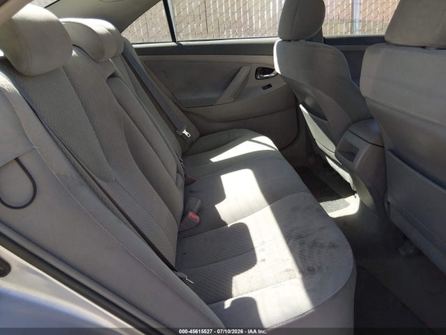2007 Toyota CAMRY LE photo 8