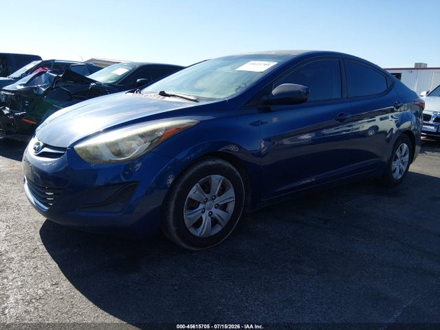 2016 Hyundai ELANTRA SE — фото 2