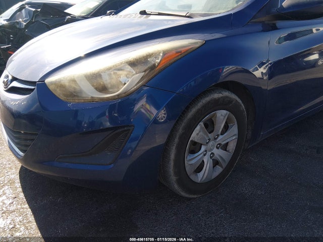 2016 Hyundai ELANTRA SE — фото 6