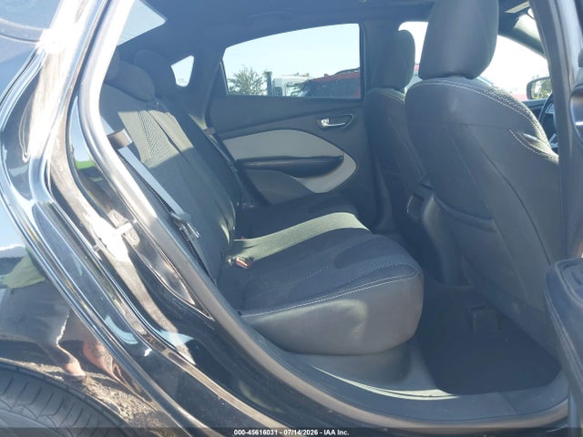 2015 Dodge DART SXT 照片 8