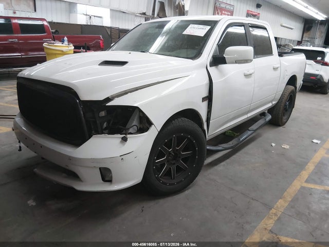 2014 RAM 1500 SPORT photo 2