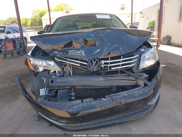 2015 Volkswagen PASSAT 2.0L TDI SEL PREMIUM — фото 6