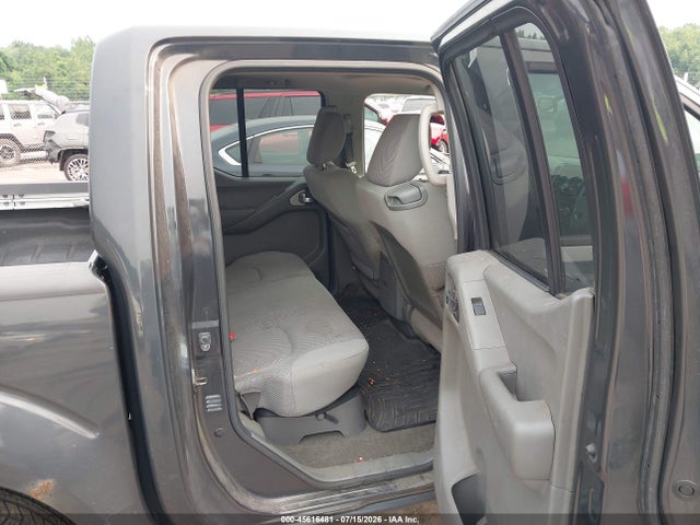 صورة 8 لـ 2010 Nissan FRONTIER SE