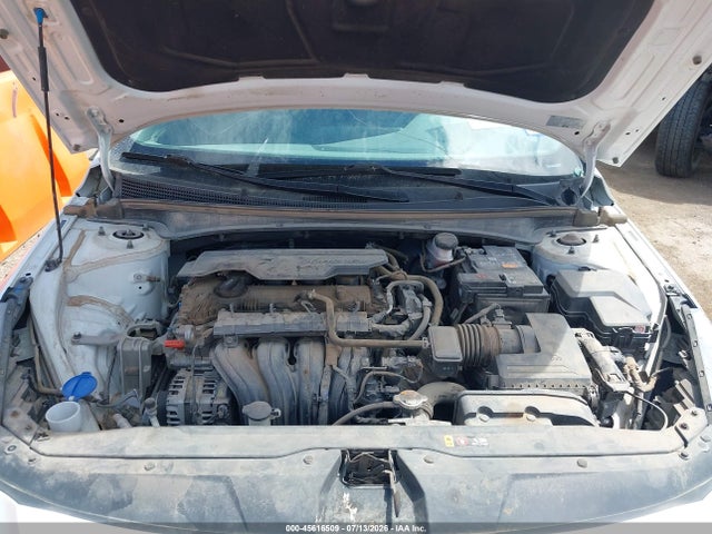 2023 HYUNDAI ELANTRA SEL 10