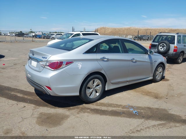 2014 Hyundai SONATA HYBRID — фото 4