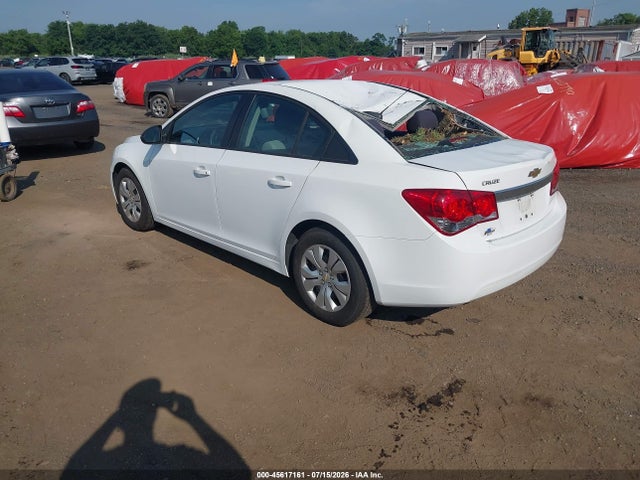 صورة 3 لـ 2015 Chevrolet CRUZE LS AUTO