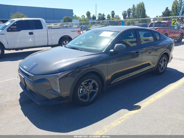 2025 KIA K4 LXS 照片 2