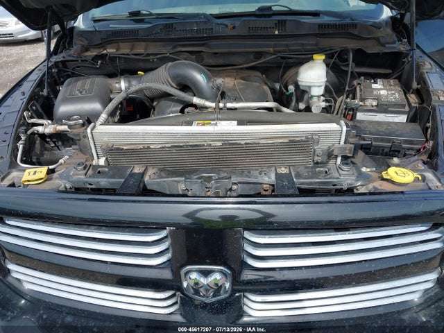 2013 RAM 1500 SPORT 照片 10