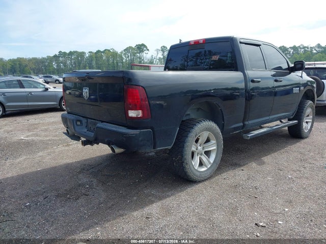 2013 RAM 1500 SPORT 照片 4