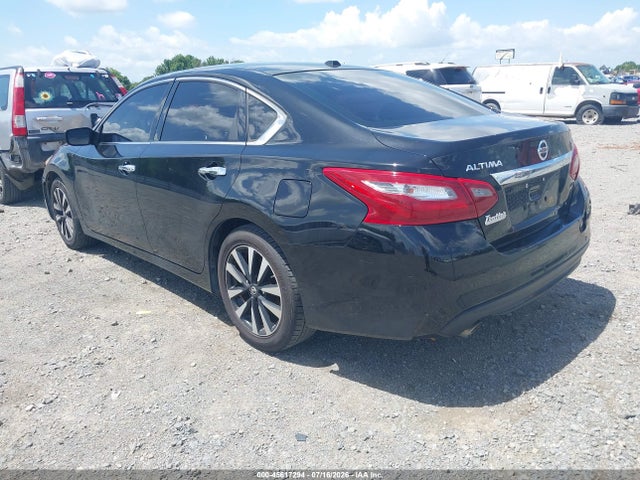 2018 Nissan ALTIMA 2.5 SV — фото 3