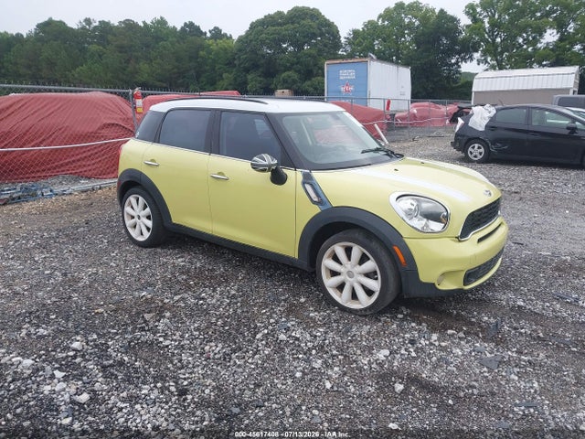 2011 MINI COOPER 