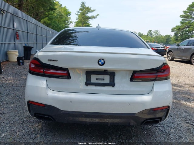 2021 BMW M550I XDRIVE — фото 17