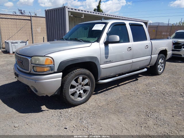صورة 2 لـ 2006 GMC SIERRA 1500 DENALI