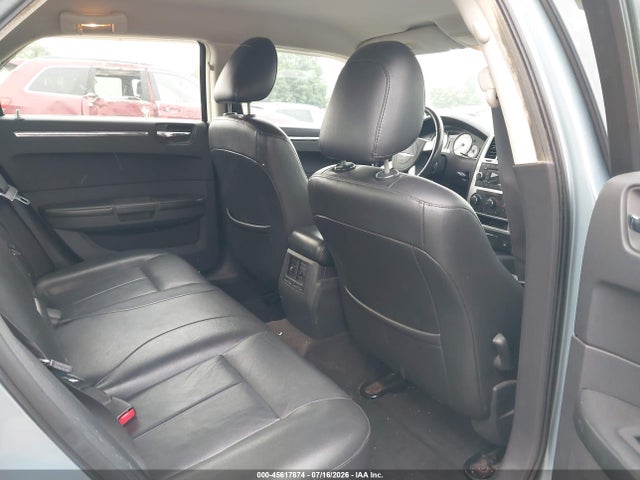 صورة 8 لـ 2008 Chrysler 300 TOURING