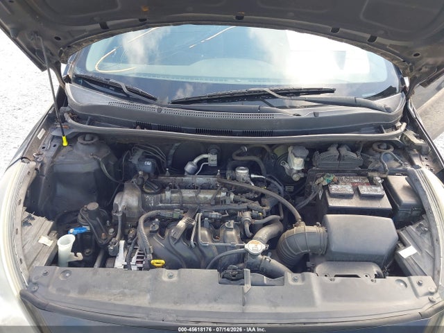 صورة 10 لـ 2013 Hyundai ACCENT SE