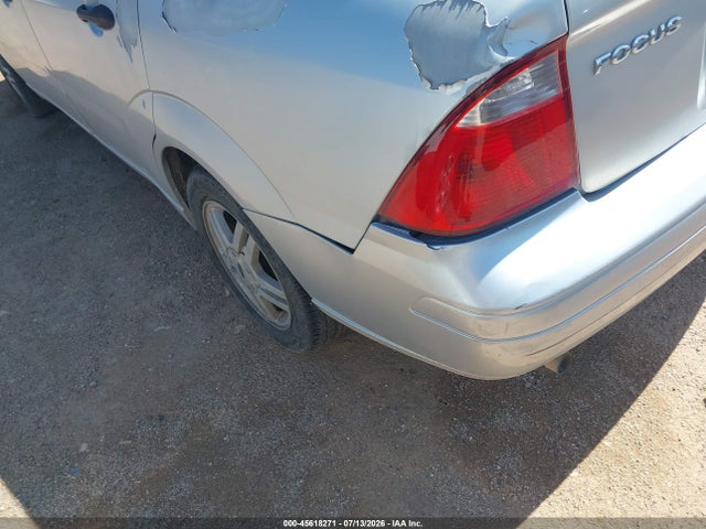 صورة 6 لـ 2006 FORD FOCUS ZX4