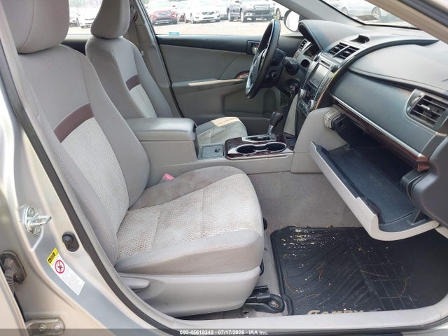 2012 Toyota CAMRY XLE photo 5