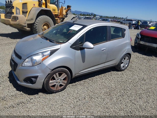 صورة 2 لـ 2014 Chevrolet SPARK 1LT AUTO