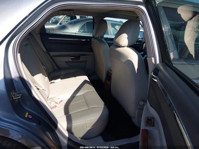 صورة 8 لـ 2006 Chrysler 300 TOURING