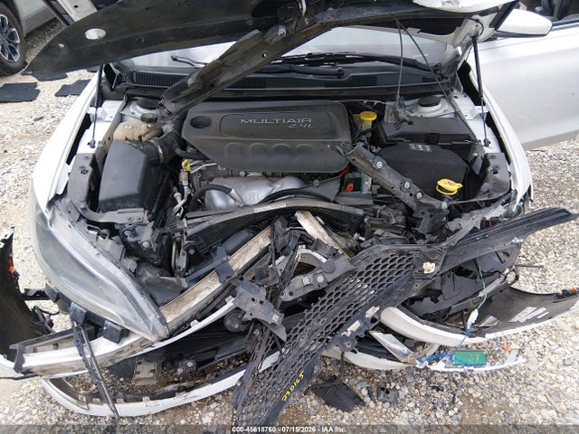2016 Chrysler 200 LIMITED 缩略图 10