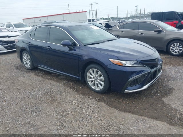 2022 TOYOTA CAMRY XSE