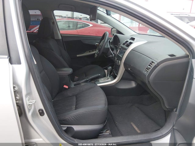 2013 Toyota COROLLA S 照片 5