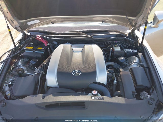 2019 Lexus IS 350 — миниатюра 10
