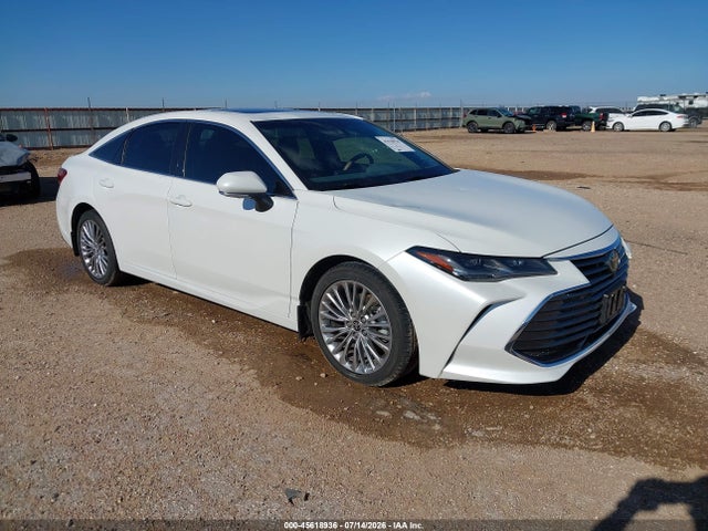 2022 TOYOTA AVALON LIMITED