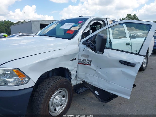 2017 RAM 2500 TRADESMAN 4X2 8' BOX thumbnail 17
