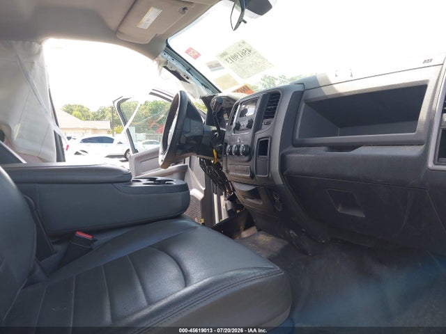 صورة 5 لـ 2017 RAM 2500 TRADESMAN 4X2 8' BOX